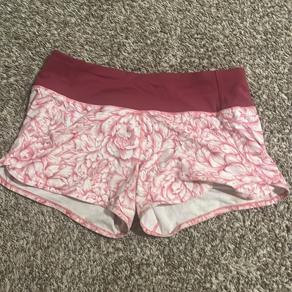 SPEED UP SHORTS - Picture 2 of 3